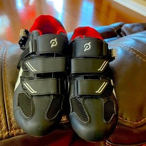 Peloton shoes size 40